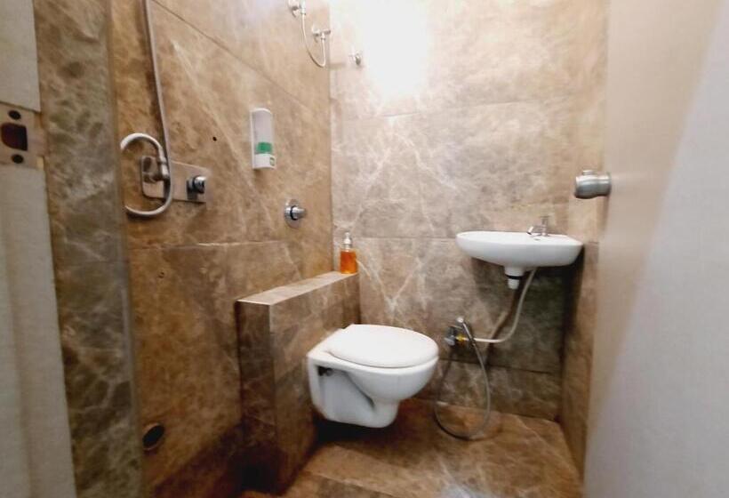 Семейный Номер, Nova Pride