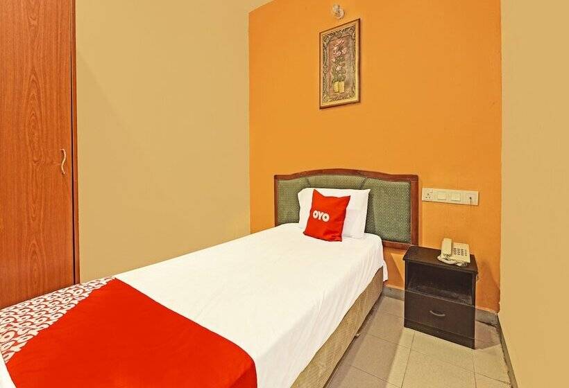 اتاق لوکس یک تخته, Oyo 90510 Sahara