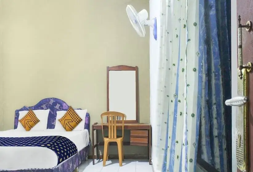 اتاق اکونومی, Spot On 91212 Hotel Kelimutu