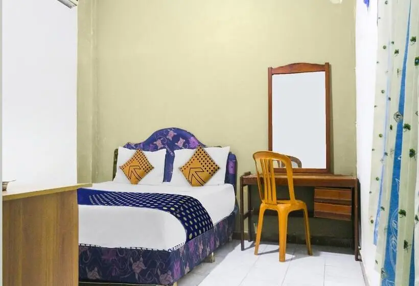 اتاق اکونومی, Spot On 91212 Hotel Kelimutu