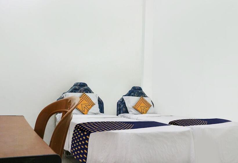 经济房, Spot On 91212 Hotel Kelimutu