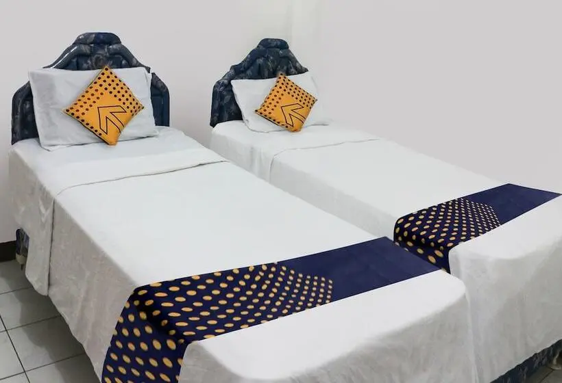 اتاق عادی, Spot On 91212 Hotel Kelimutu