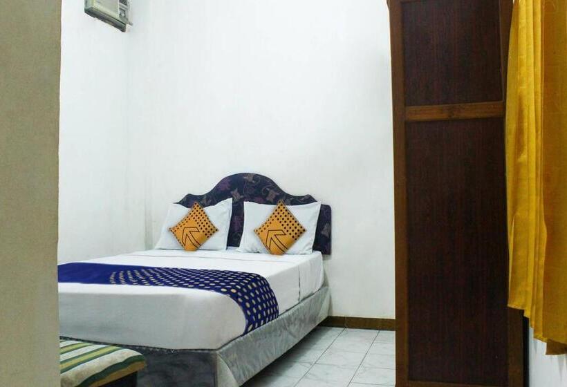 经济房, Spot On 91212 Hotel Kelimutu