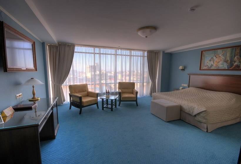 اتاق اکونومی, Aleksandrovski Grand Hotel Vladikavkaz