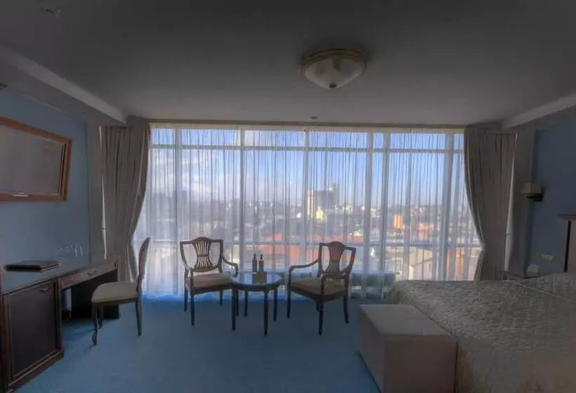 エコノミールーム, Aleksandrovski Grand Hotel Vladikavkaz