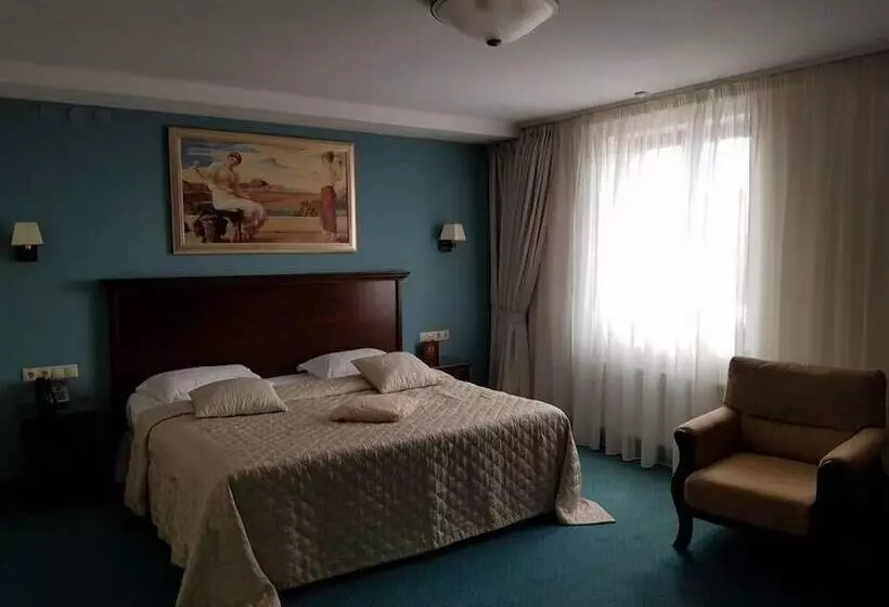 スタンダードルーム, Aleksandrovski Grand Hotel Vladikavkaz