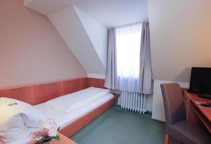 חדר אקונומי יחיד, City Hotel Würzburg
