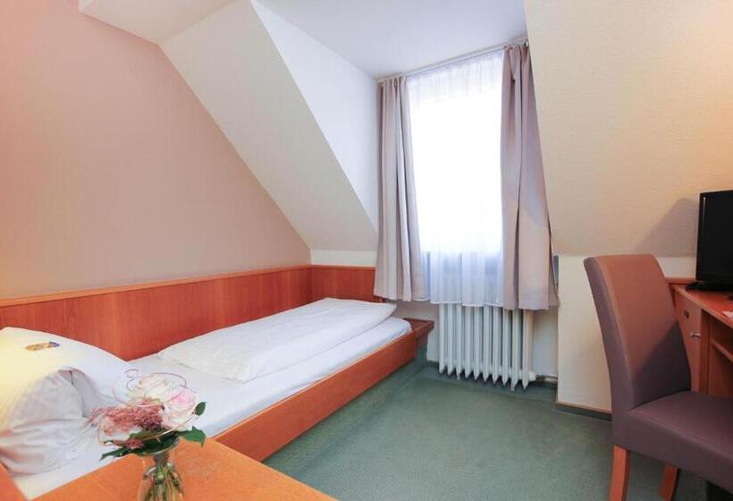 חדר אקונומי יחיד, City Hotel Würzburg