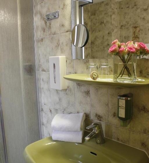 חדר אקונומי יחיד, City Hotel Würzburg