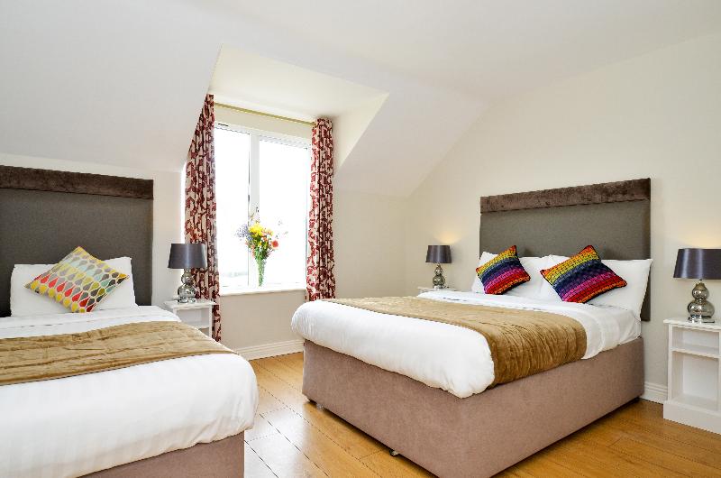 Семейный Номер, Dingle Harbour Lodge B&b