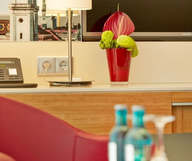 إستوديو قياسى, H4 Hotel München Messe