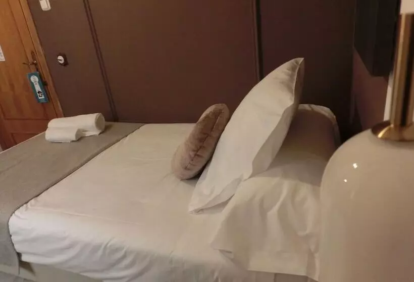 اتاق استاندارد یک نفره, Les Monges Palace Boutique