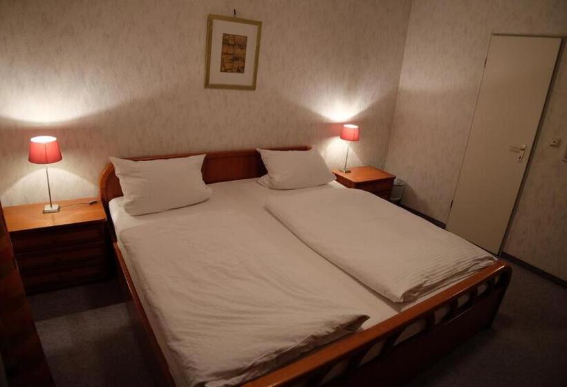 Номер Стандарт, Café Pension Sonnenkanzel