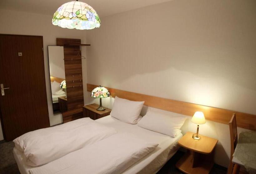 Семейный Номер, Café Pension Sonnenkanzel