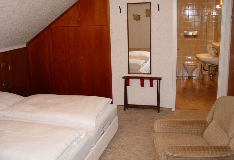 Номер Стандарт Трехместный, Café Pension Sonnenkanzel