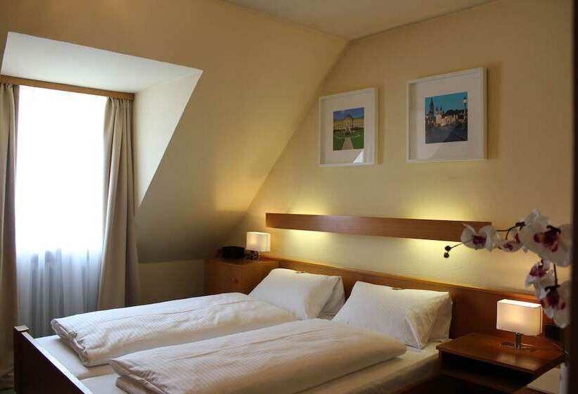 חדר אקונומי, City Hotel Würzburg