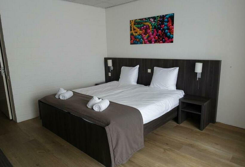 חדר סטנדרט מותאם לאדם עם מוגבלויות, De Koekoekshof