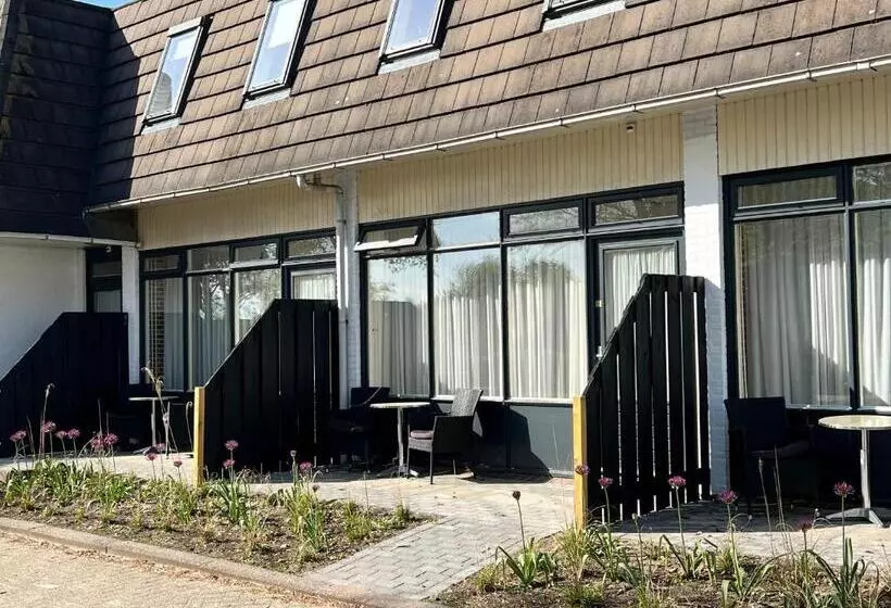 テラス付きスタンダードルーム, De Koekoekshof