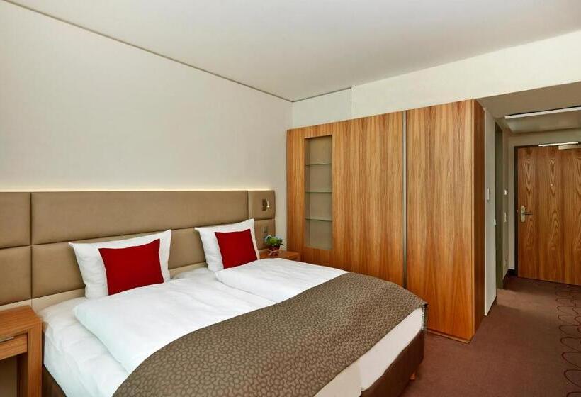 Номер Комфорт, H4 Hotel München Messe