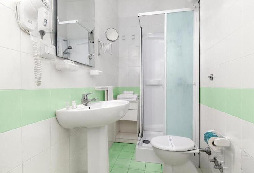 חדר סטנדרט לארבעה, Herculaneum