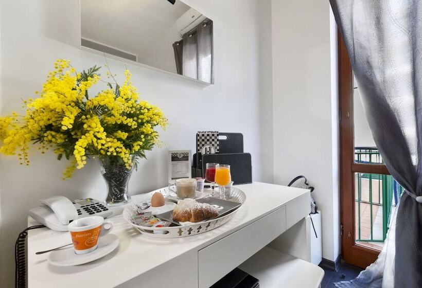 חדר סופריור לארבעה, Herculaneum