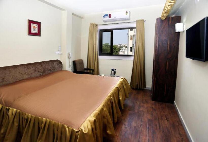 디럭스 룸, Padmini Palace