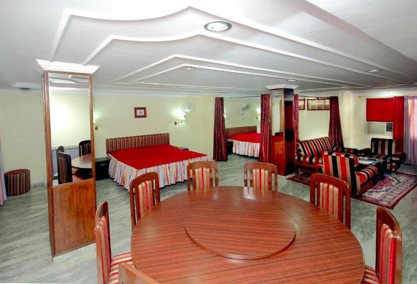 家庭套房, Padmini Palace