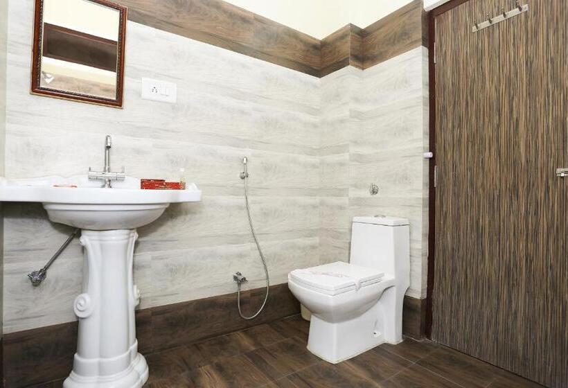 디럭스 룸, Padmini Palace