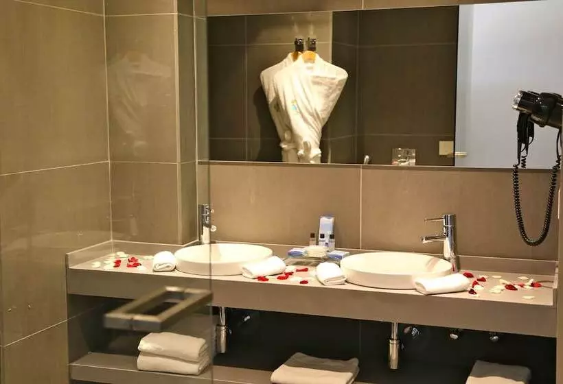 اتاق استاندارد با چشم‌انداز دریا, Pangea Beach Resort