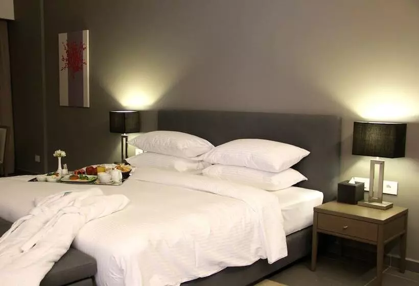 سوییت با چشم‌انداز دریا, Pangea Beach Resort
