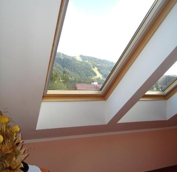 Номер Стандарт, Pensiunea Crocus Sauna & Billiard