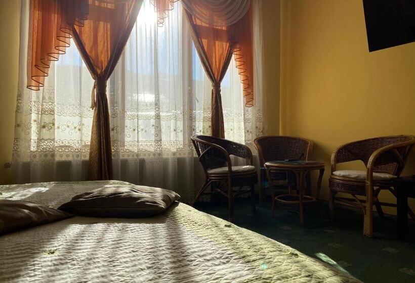 Family Suite, Pensiunea Crocus Sauna & Billiard