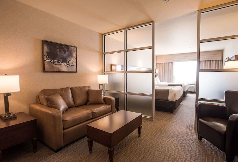 جناح, Quality Inn & Suites