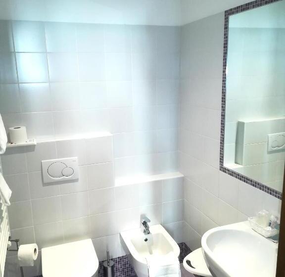 اتاق استاندارد یک نفره, Quarcino