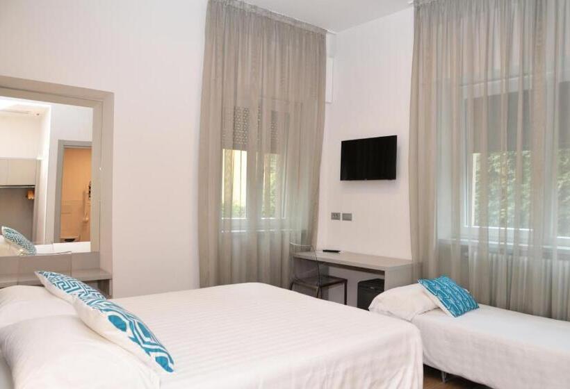 اتاق استاندارد سه نفره, Quarcino