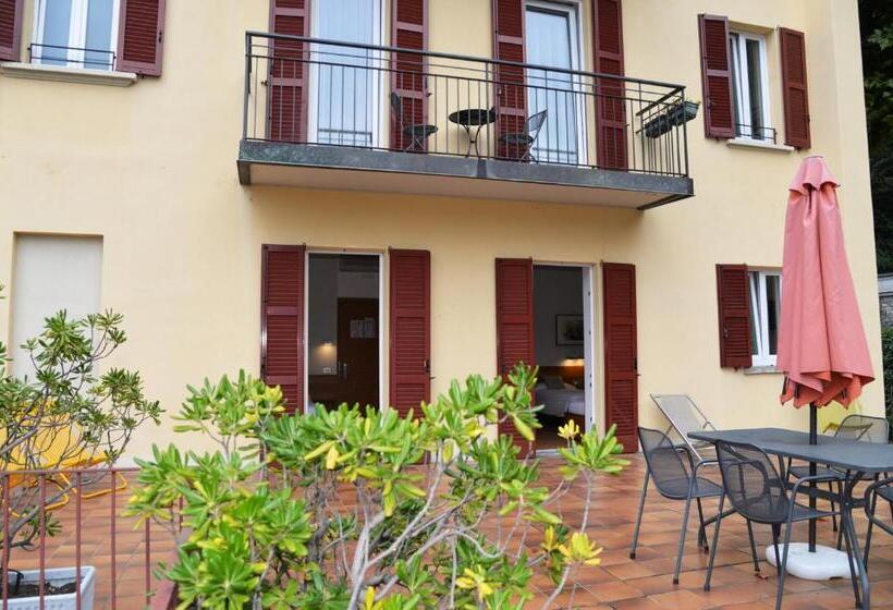 اتاق خانوادگی, Quarcino