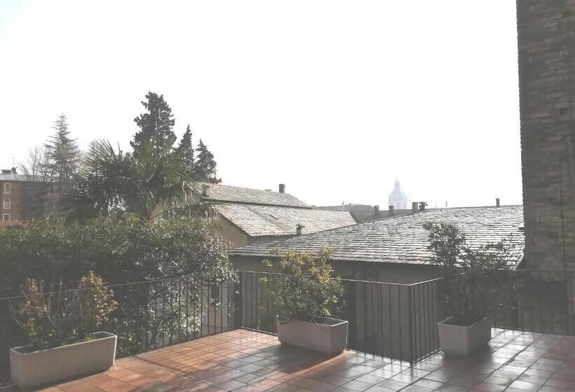 اتاق خانوادگی, Quarcino