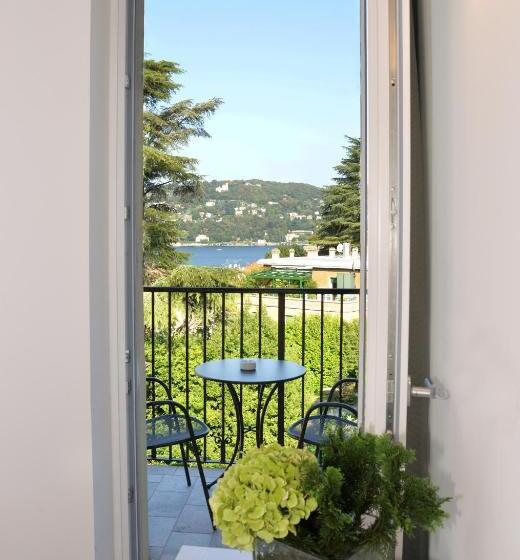 Superior room with lake view, Quarcino