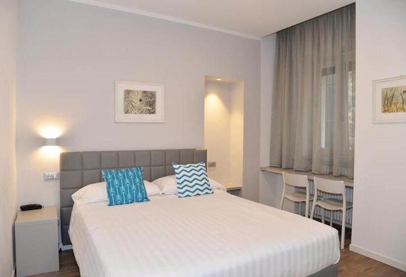 اتاق سوپریور, Quarcino