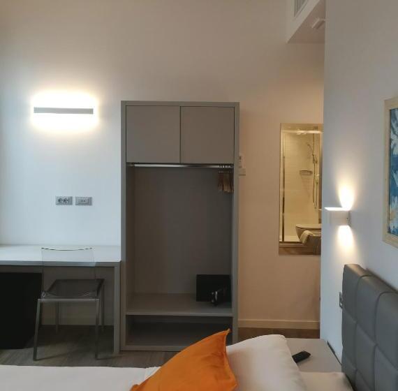 اتاق سوپریور, Quarcino