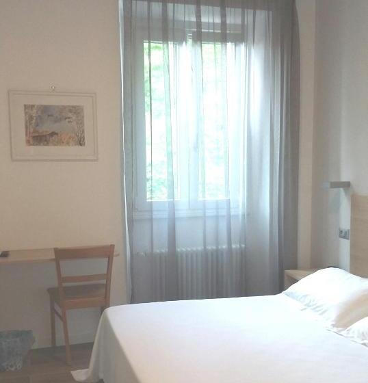 اتاق استاندارد, Quarcino