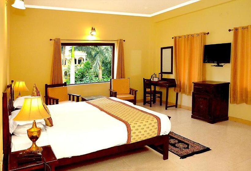 غرفة ديلوكس مزودة بشرفة, Raj Palace Resort