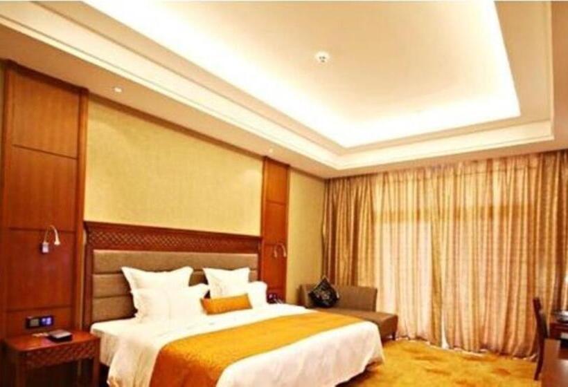 Люкс, Ramada Plaza By Wyndham Xishuangbanna South