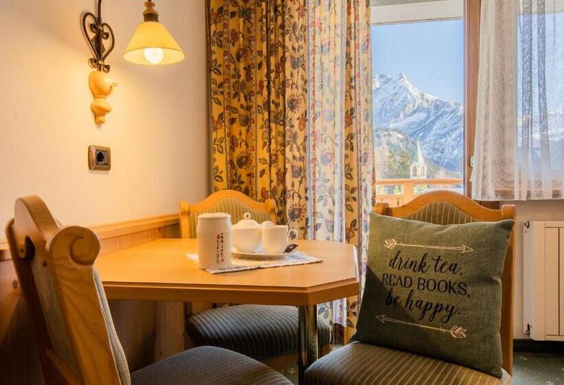 غرفة كومفورت, Cesa Tyrol