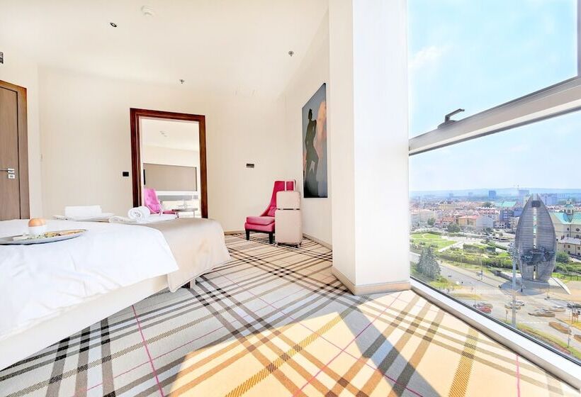 اتاق لوکس, Rzeszow