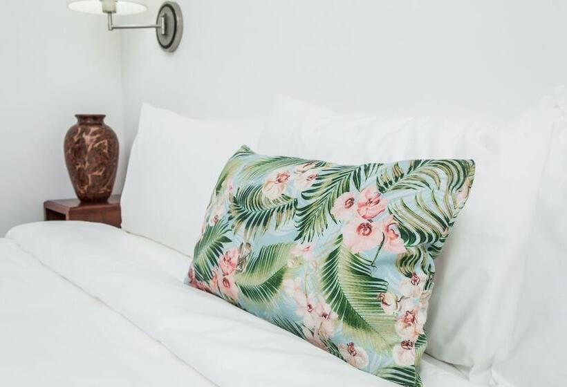 اتاق استاندارد, The Palms At Coco Beach