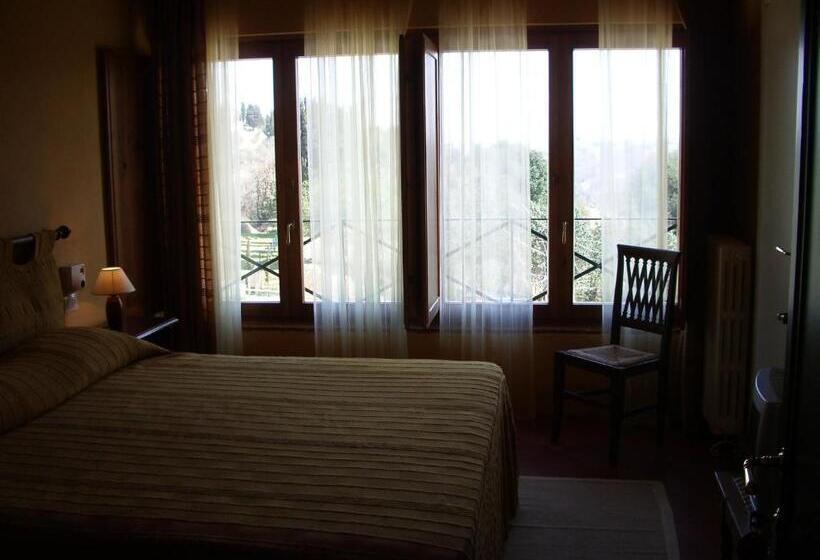 スタンダードルーム, Torraccia Di Chiusi Agriturismo Relais