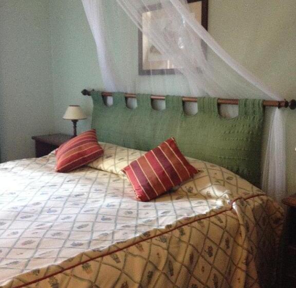 스탠다드 트리플 룸 가든 전망, Torraccia Di Chiusi Agriturismo Relais