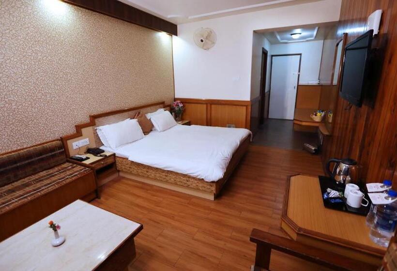 디럭스 룸, Vishnu Palace