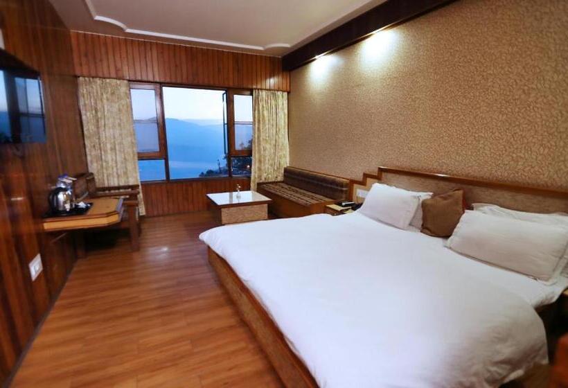 디럭스 전망 룸, Vishnu Palace